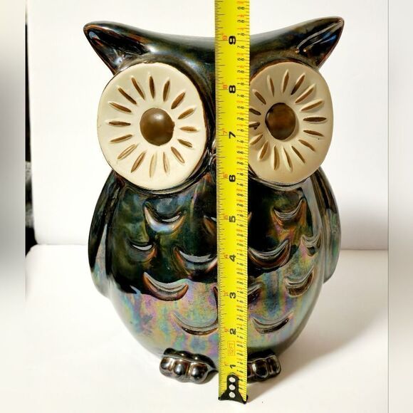 Ceramic irradescent owl decor - Picture 6 of 7